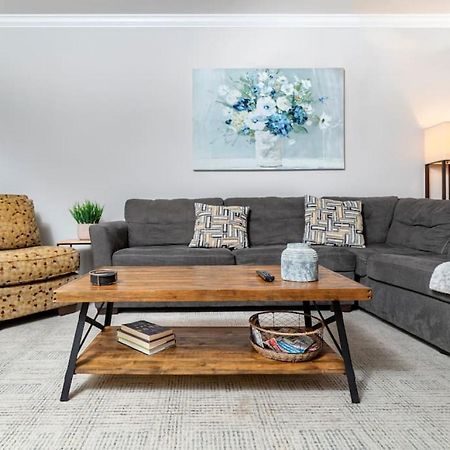 Gorgeous Cades Cove Condo With Community Pool タウンゼンド エクステリア 写真