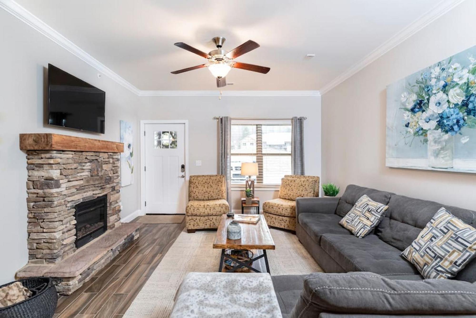 Gorgeous Cades Cove Condo With Community Pool タウンゼンド エクステリア 写真