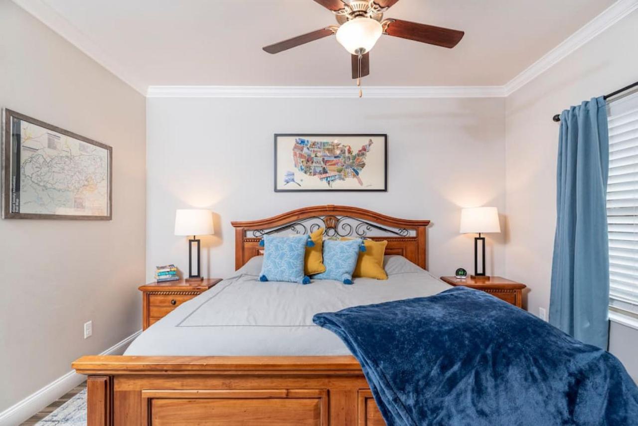 Gorgeous Cades Cove Condo With Community Pool タウンゼンド エクステリア 写真