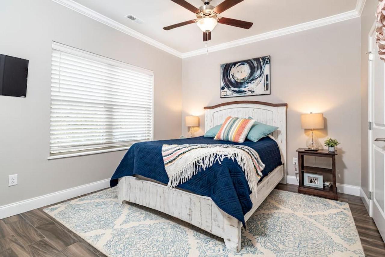 Gorgeous Cades Cove Condo With Community Pool タウンゼンド エクステリア 写真